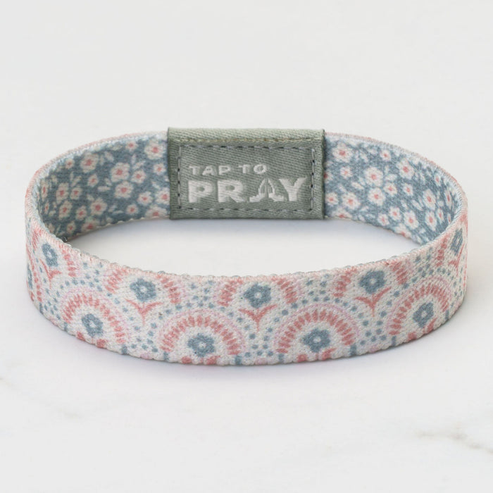 Tap To Pray® Wristband – Boho Bouquet