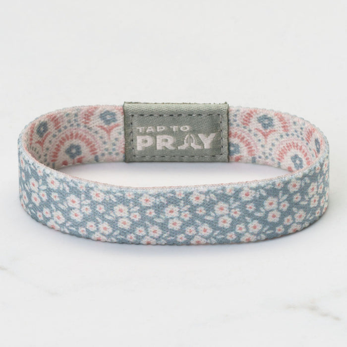 Tap To Pray® Wristband – Boho Bouquet