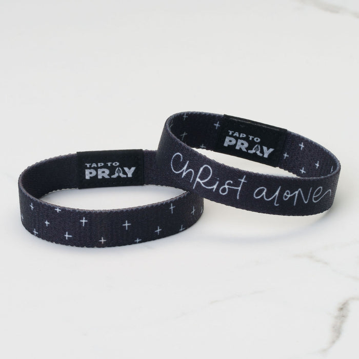 Tap To Pray® Kingfolk Series Wristband – Christ Alone