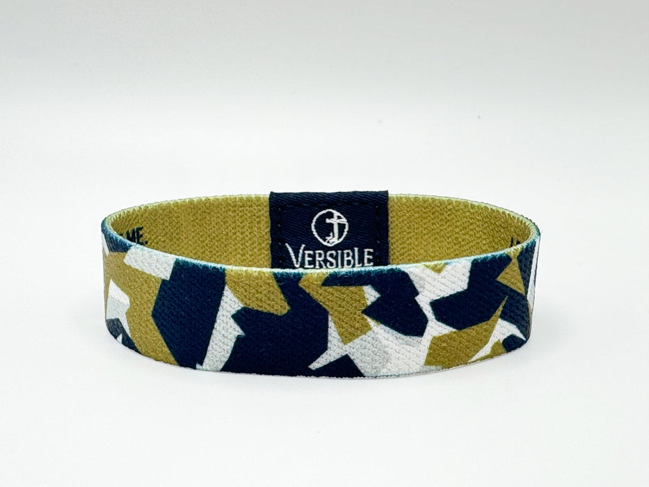 Team Camo / Philippians 4:13 Wristband